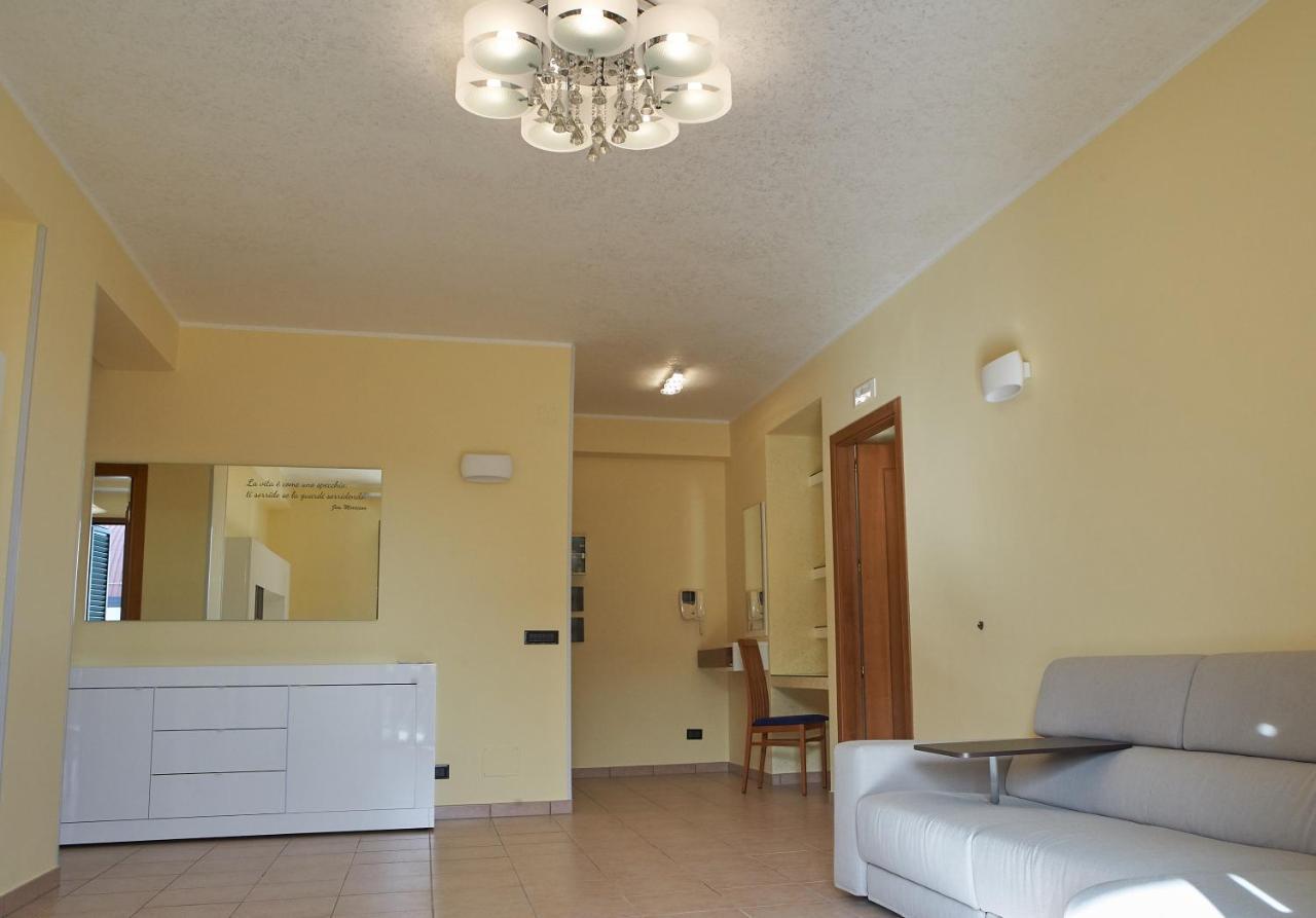 B&B Mary Grace Rossano Stazione Dış mekan fotoğraf